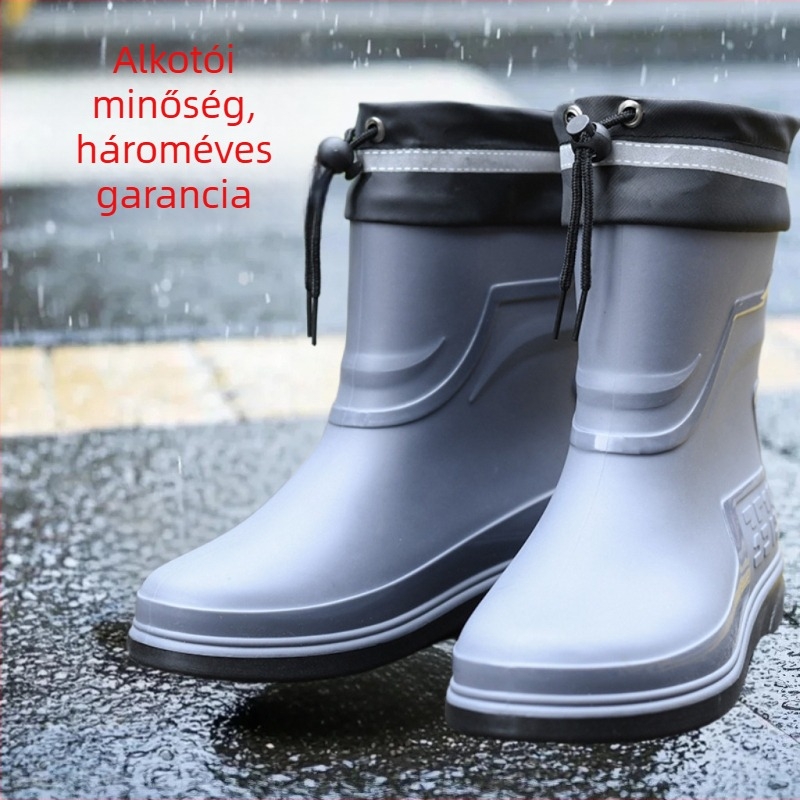 Esőcsizma – PVC felsőrész, műanyag talp, rövid cső, kerek orr, egybeöntés