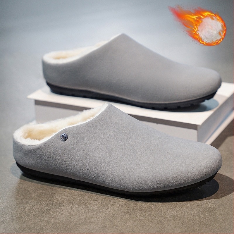 Téli férfi papucs fleece belsővel – felső része szintetikus bőr, gumitalp, injektált kivitel, zárt orrú, slip-on