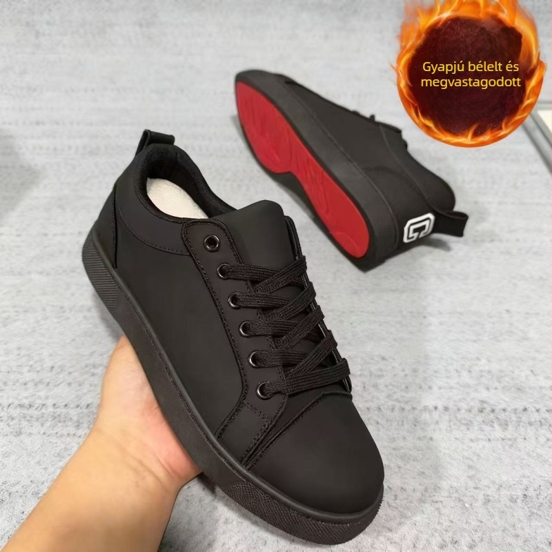 Munkás sportcipő, felsőrésze szuper rostból, fűzőzárás, EVA talpbetét, gumitalp, alacsony felső rész