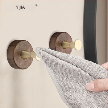 Diófából készült falikampó ruháknak, modell YG601, gravírozott, gardróbhoz, modern minimalist stílus