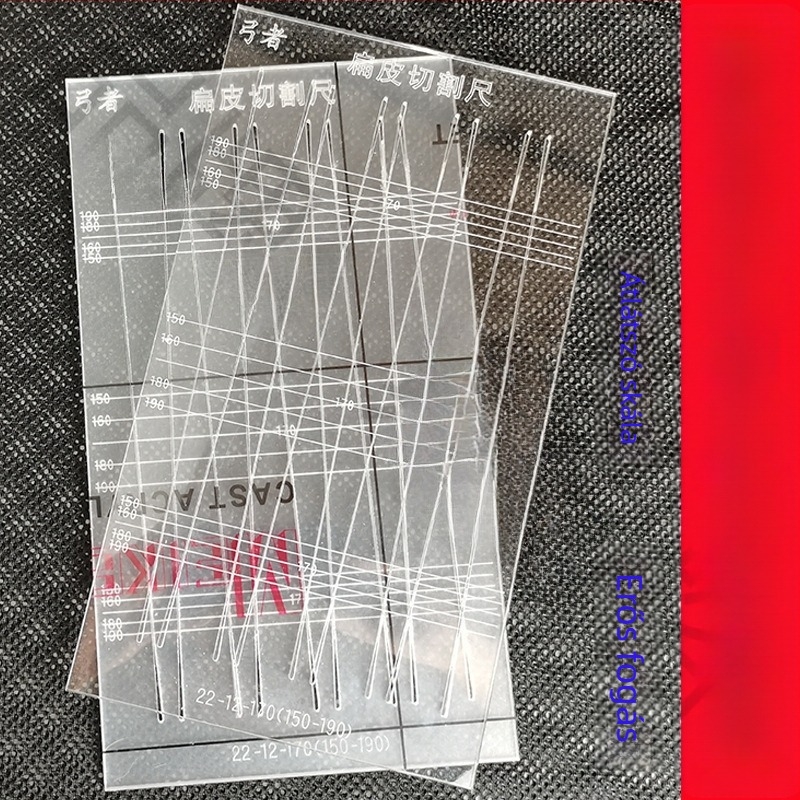 Fából készült centiméteres vonalzó, sablonkészlet