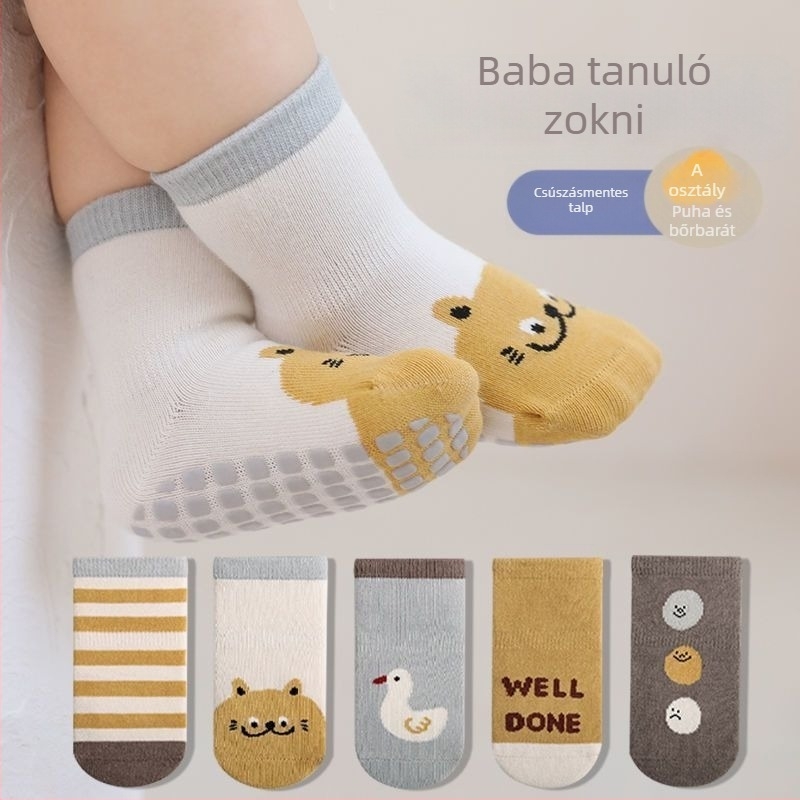 Baba pamut zokni középmagas szárú, csúszásmentes gumitalppal, lélegző, tavasz–ősz