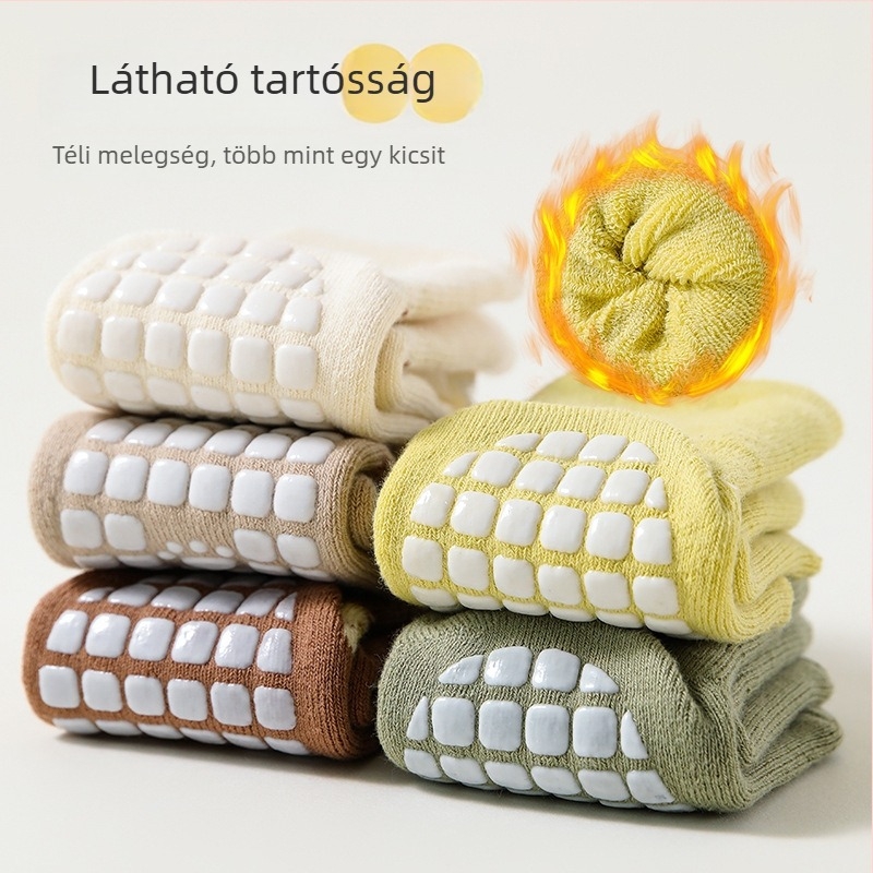Baba vastagított terry zokni középmagas fazon, csúszásmentes, rajzfilm minta, 85% pamut, újszülött 0–12 hónap, téli