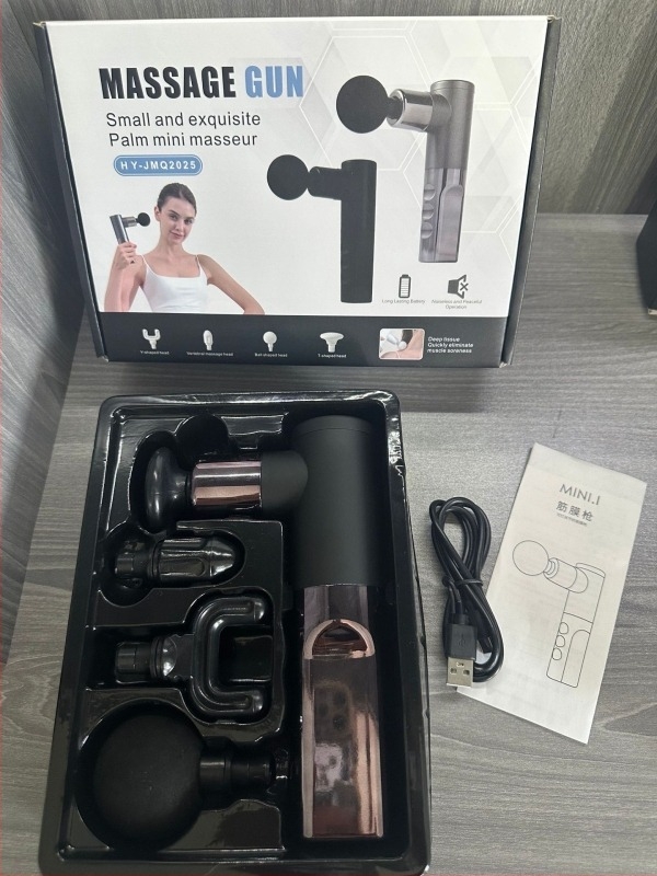 Mini hordozható fascia-gun masszírozó, 4 fej, kefemotor, beépített 1200–2000 mAh akkumulátor, zaj < 36 dB