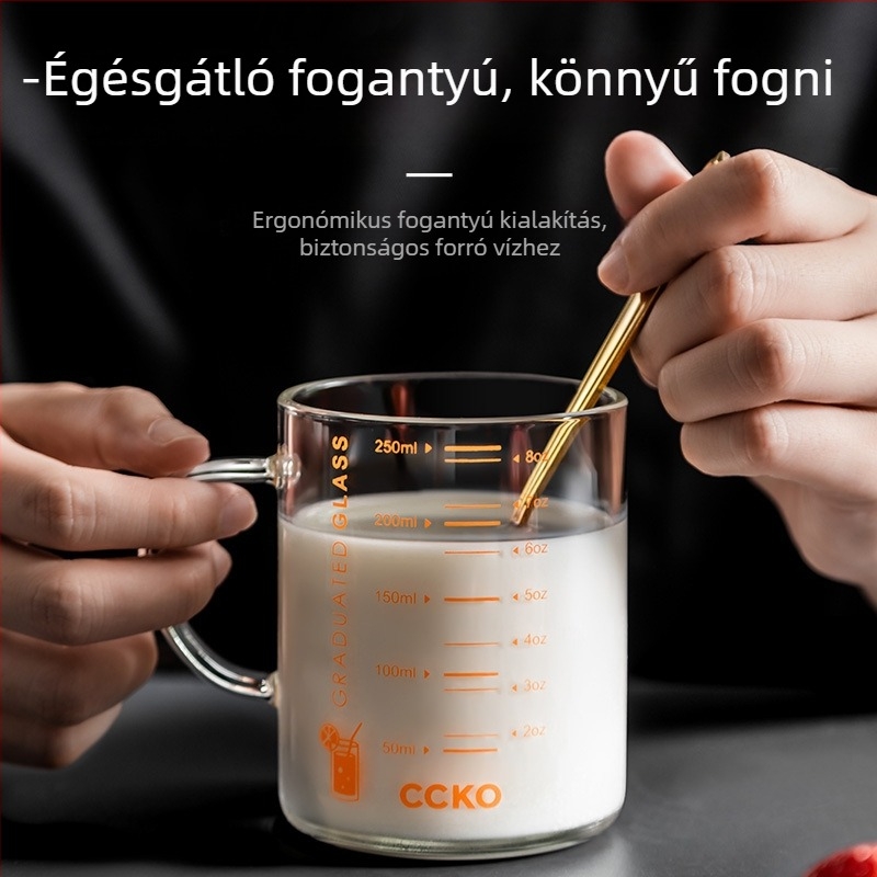 Gyerekeknek készült tejpohár mérőskálával, hőálló boroszilikát üveg, mikrohullámú sütőben használható, fogantyúval