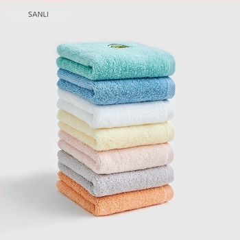 Sanli baba törölköző hímzéssel, 100% pamut, 32s szál, tömeg 50–80 g