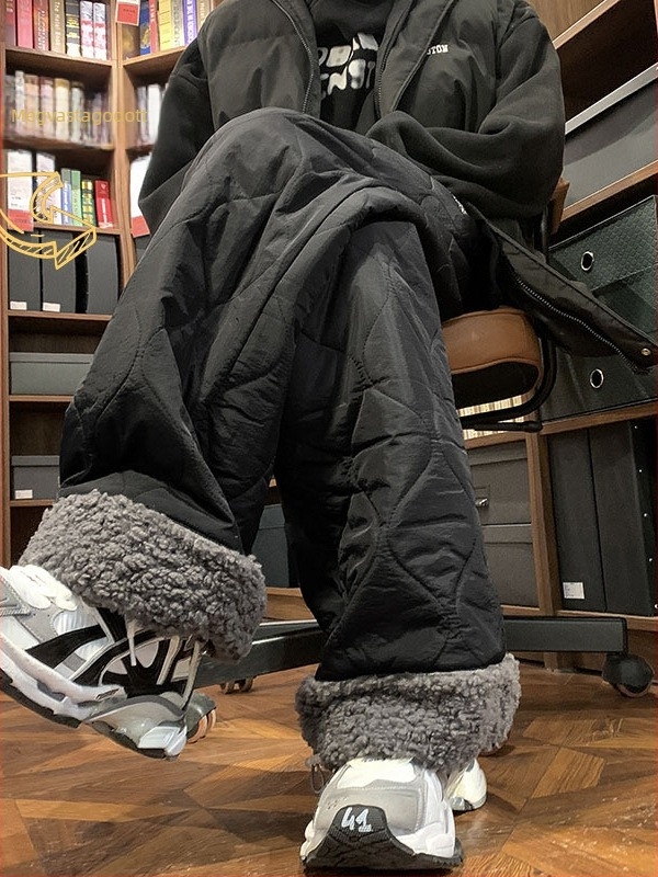 Kényelmes nadrág fleece béléssel, szélálló, steppelt meleg, lazán szabott, középső derék, poliészter