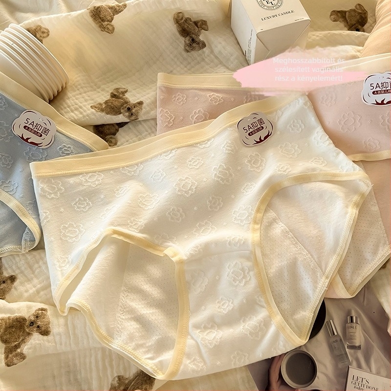 Menstruációs fehérnemű, középmagas derekú, fő anyag: 95% pamut, ágyék rész 100% pamut; stílus: brief; funkció: fiziológia.