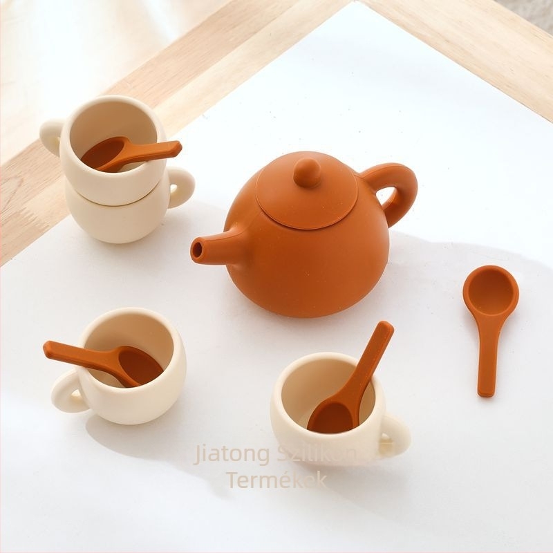 Gyerekeknek szilikon teáskészlet – szerepjáték konyhai játék, 4-6 éveseknek, szilikon anyag, fejleszti a szem-kéz koordinációt és a képzeletet