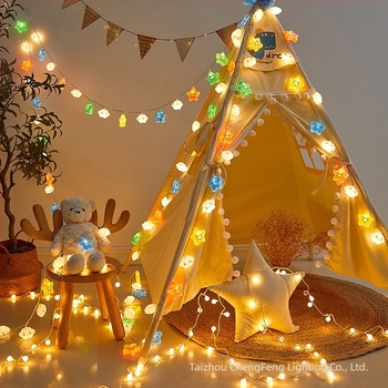 LED-sor csillagokkal, felhőkkel és szivárvánnyal a gyerekszoba díszítéséhez