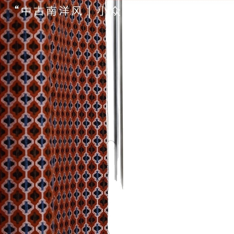 Francia stílusú Chenille Jacquard függöny geometriai mintával, árnyékolás 71-90%, poliészter