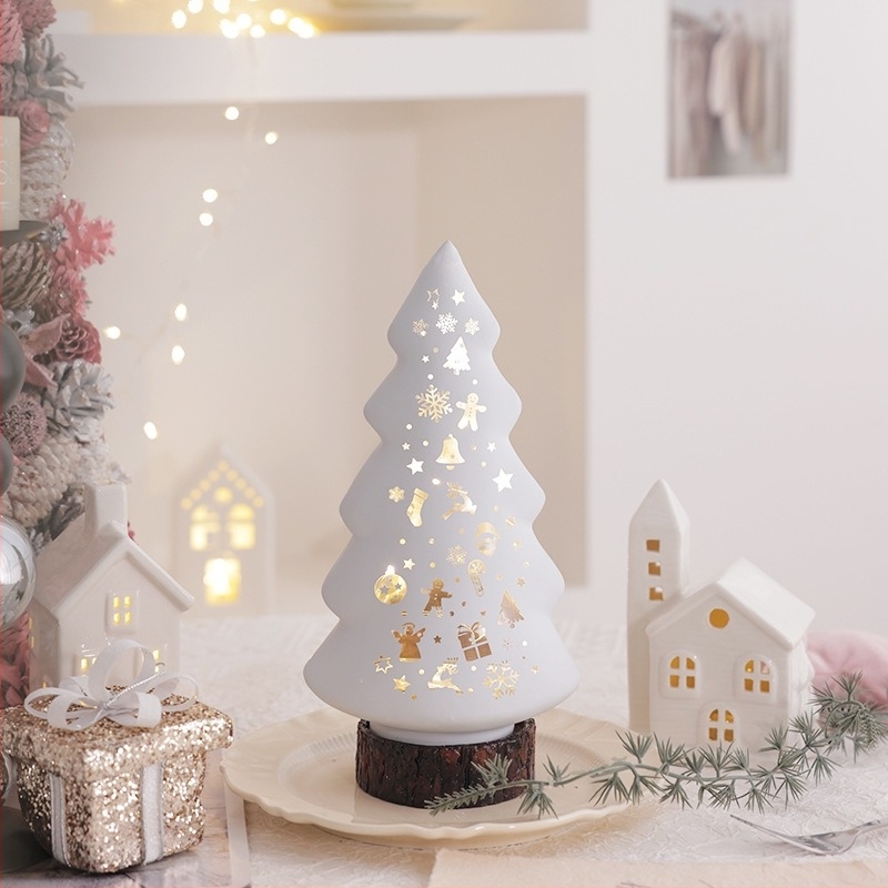 Karácsonyi asztali dísz - Világító házikó porcelán utánzatú, üveg (Anyag: üveg; Márka: Mingzhi glass; Alkalmas: Karácsony)