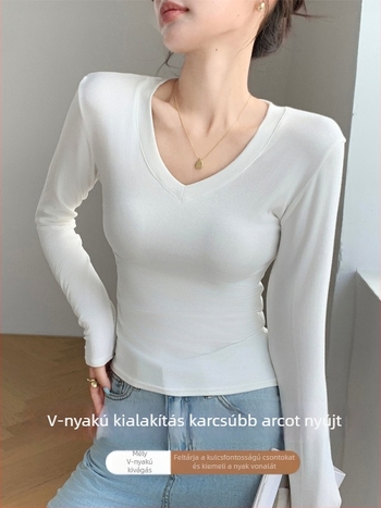 V-nyakú hosszú ujjú póló, slim-fit, viszkóz 90–95%
