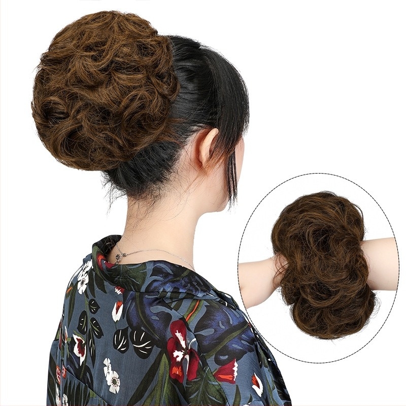 Magas hőmérsékletű szálakból készült ponytail paróka, festhető, modell XQ061A, licencelt magáncímkével (Modell: XQ061A; Haj: magas hőmérsékletű szálak; Festhető: Igen)