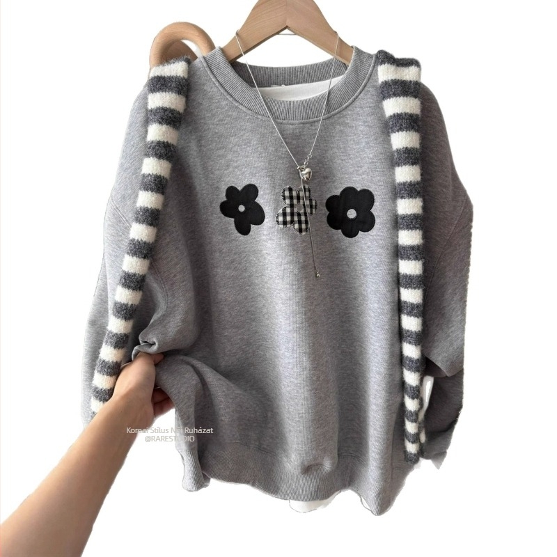 Női kapucnis fleece pulóver, laza szabás, középmélt hosszúságú, hosszú ujjú, geometriai mintázat, poliészter 95%+
