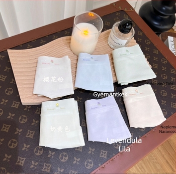 Női pamut alsónemű Mulberry Silk ágyékkal, antibakteriális, középső derék, légáteresztő