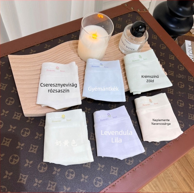 Női pamut alsónemű Mulberry Silk ágyékkal, antibakteriális, középső derék, légáteresztő