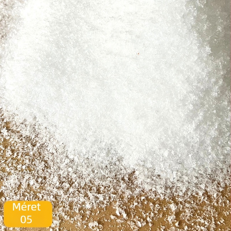 Szintetikus hópor felvételi jelenetekhez, száraz hópelyhek esése, karácsonyi kirakat, csomagolás: táska, anyag: PE (műanyag), Karácsonyra