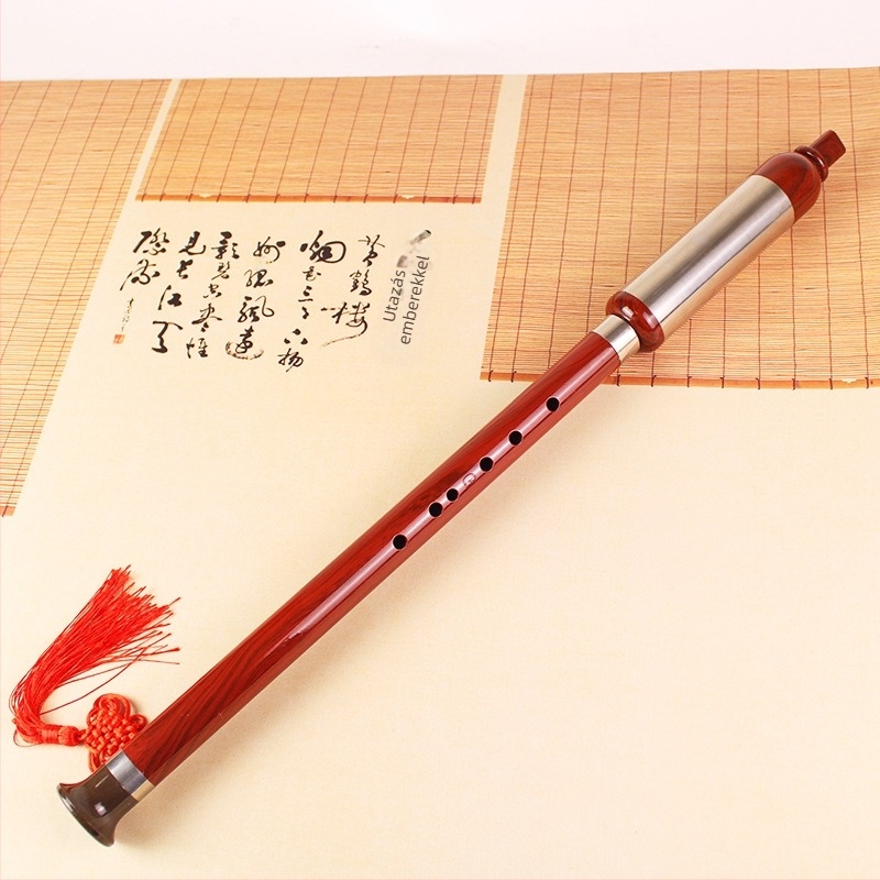 Bawu, gyanta imitáció mahagóni, függőleges fúvó hangszer, billentyűk: C, Bb, G, F, bőr tok