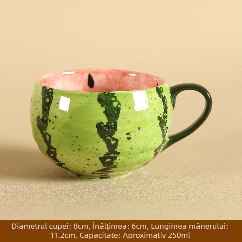 Ceașcă de cafea ceramică pictată manual cu mâner – motif pepene, decor sub glazură, stil proaspăt și drăguț