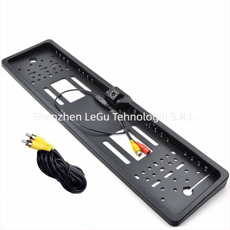 Camera de vedere în spate triunghiulară, 170°, cu vedere nocturnă pentru mașini - 12 V, 520 TVL, conector RCA 1.0 VP-P, 75 Ω, carcasă din plastic durabil, greutate 0.197 kg