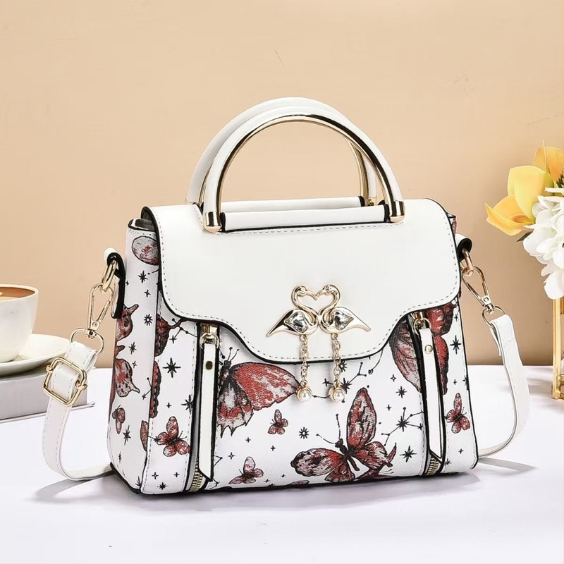 Geantă PU | Urban Minimalist | Mic pătrat format | Închidere cu capac | Compartimente interioare: buzunar ascuns cu fermoar, buzunar pentru telefon, buzunar cu fermoar compartimentat