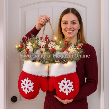 Ghirlandă de Crăciun cu mănuși plușate, stil american, semi-manual/semi-mechanic, cod CP5090301