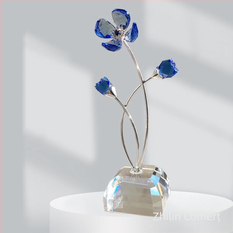 Trifoi cu patru foi – floare eternă din cristal pudrat, ornament vegetal în cutie cadou, stil modern minimalist