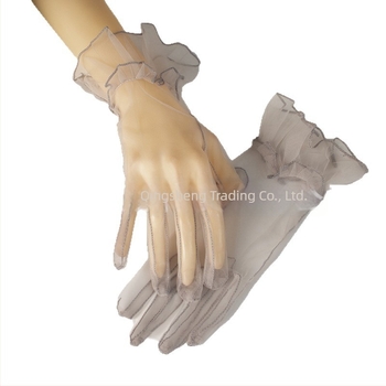 Mănuși de mireasă din plasă cu margine în formă de frunză de lotus; stil scurt minimalist; material Swiss Net; Gen: Femei; Sezon: Toate anotimpurile; Lansare: Primăvara 2025.