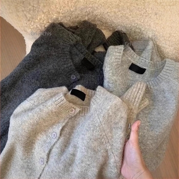 Cardigan tricotat în stil coreean pentru femei, textură pluș teddy bear, gros și confortabil, guler rotund, mâneci raglan, potrivit pentru toamnă-iarnă 2025