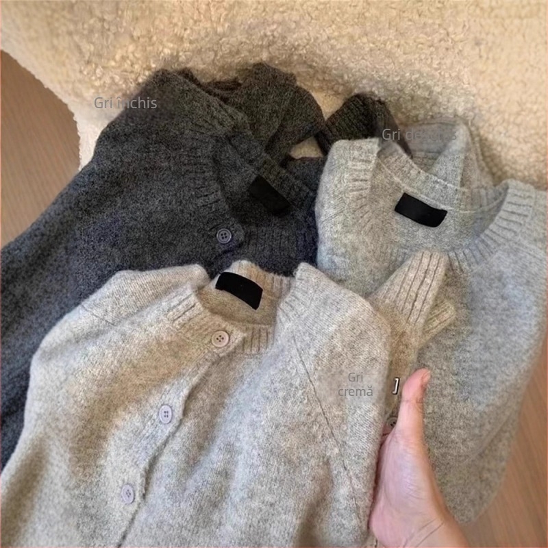 Cardigan tricotat în stil coreean pentru femei, textură pluș teddy bear, gros și confortabil, guler rotund, mâneci raglan, potrivit pentru toamnă-iarnă 2025