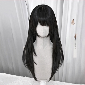 Perucă lungă cu păr drept și breton lateral, model XJ-GHH-005, material mătase proteică, procesare mecanizată, conturarea feței, aspect tânăr