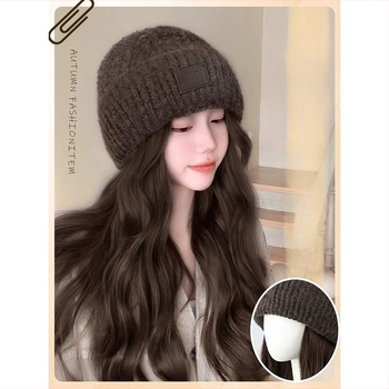 Perucă cu șapcă tricotată - păr lung buclat, breton natural, Upgrade Hair, nu este potrivită pentru vopsire la temperatură înaltă