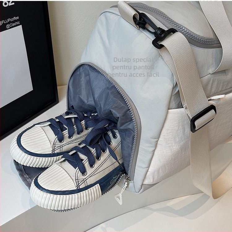 Geantă de călătorie unisex pentru sport, capacitate 36–55 L, material Oxford, impermeabilă și rezistentă la uzură, separare uscat-umed, căptușeală poliester