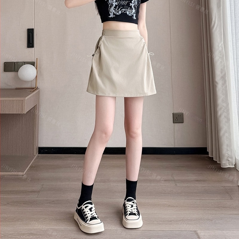 Fustă scurtă de tip A-line, imprimeu geometric, material poliester/elastan, stil casual japonez-coreean