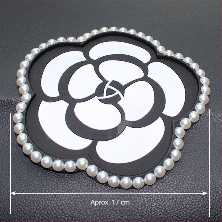 Ornament decorativ auto cu covoraș anti-alunecare, PU, camelia cu diamante, personalizabil, brand Purple Yuchen Lan