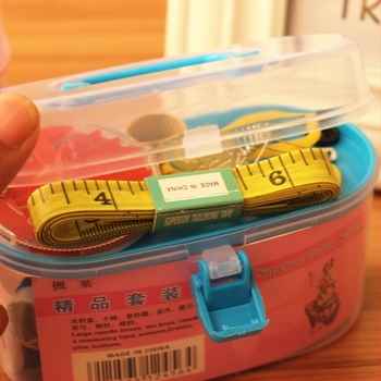 Cutie de cusut pentru uz casnic cu set de ace textile - organizator portabil, multifuncțional; Origine Zhejiang; Ambalare 180 bucăți; Greutate brută 88 g
