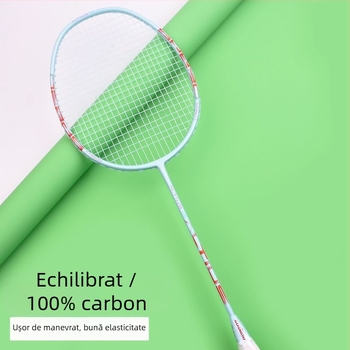 Rachetă badminton - cadru din fibră de carbon, greutate 80–84 g, grosime mâner G5, lovire dreaptă, material coardă Fiber Silk