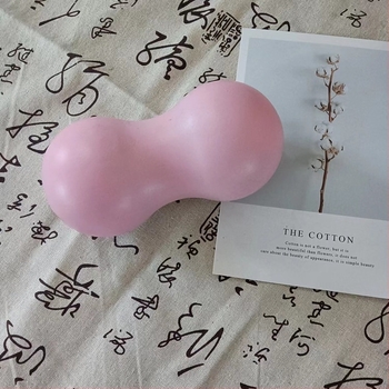 Minge masaj din lemn în formă de arahide pentru spate, umeri, gât, talie și picioare – minge de fitness pentru reabilitare și relaxare musculară; Minge de Yoga, lemn, Ø8 cm, 0,5 kg, neinflabilă, personalizare disponibilă