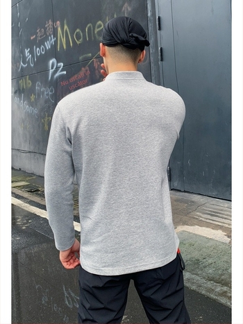 Tricou cu mânecă lungă, croială liberă, fibră de poliester, toamnă 2025