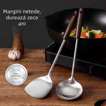 Set din oțel inox cu mâner din lemn: lingură de supă, lingură cu găuri, spatulă de prăjit; rezistent la temperaturi înalte; protecție împotriva arderii