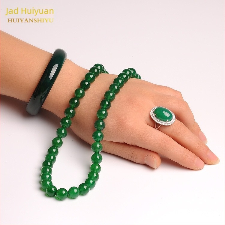 Colier din agat cu mărgele rotunde, material natural, lustruit, design geometric