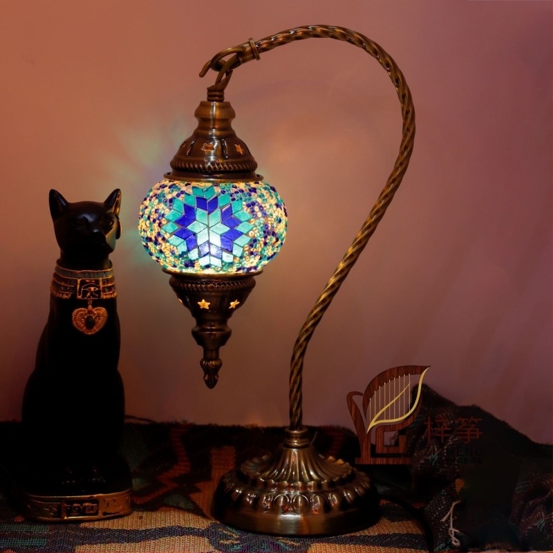 Lampă de masă în formă de lebădă – stil retro, design exotic, sticlă, personalizabilă, potrivită ca dar