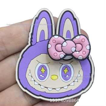 Labubu etichetă din plastic moale pentru încălțăminte, pălării, genți și haine (Material: Drip plastic; Brand: Have fun; Potrivit pentru: încălțăminte, pălării, genți, haine)