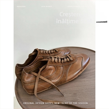 Adidași sport casual pentru femei, vârf rotund, partea superioară din fibră super, talpă din cauciuc, închidere cu șireturi, înălțimea tocului 6–8 cm