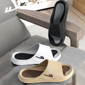 Șlapi bărbați din PVC, partea superioară și talpa din PVC, talpă turnată prin injecție, anti-derapante și durabile, înălimea călcâiului 2,5 cm, casual pentru interior și exterior