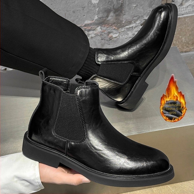 Ghete de bărbați din piele split, înălțime medie, vârf rotund, toc mic 1–3 cm, talpă din cauciuc