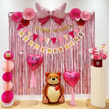 Fundal pentru camera de nuntă – atmosferă romantică, decorațiuni cu panglici, material plastic, potrivit pentru nunți