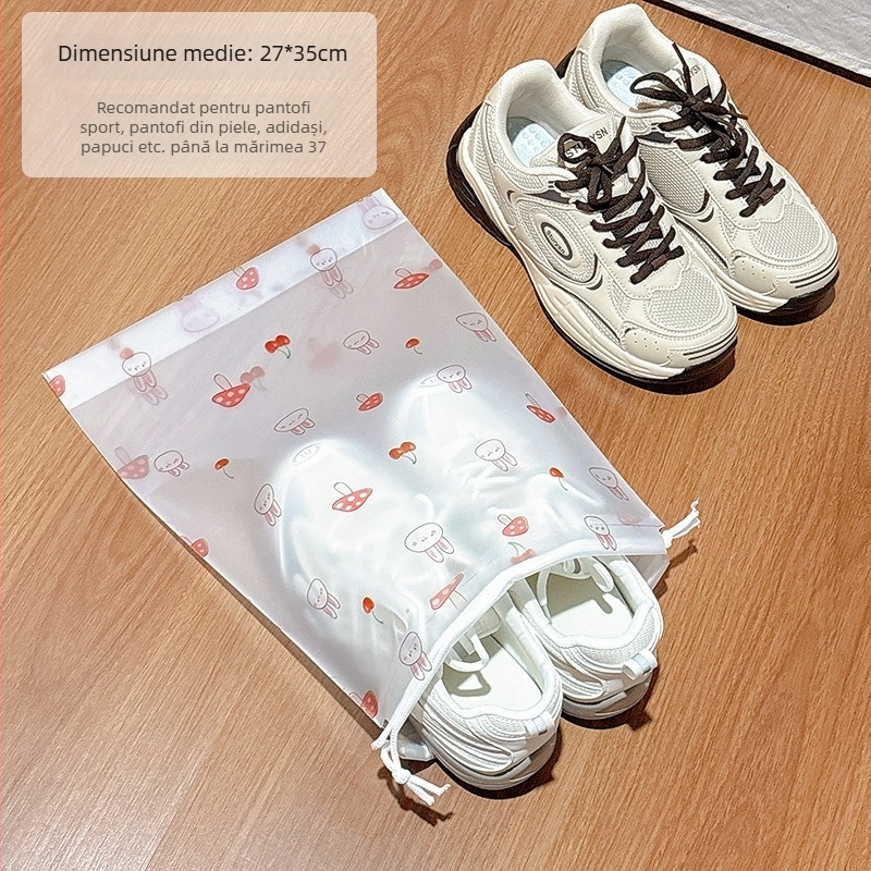 Geantă de depozitare pentru pantofi cu șnur – husă de călătorie împotriva prafului, umezelii și mucegaiului, husă portabilă pentru pantofi de la Lemon book (stil modern simplu; accesorii pentru pantofi; lansare 2025)