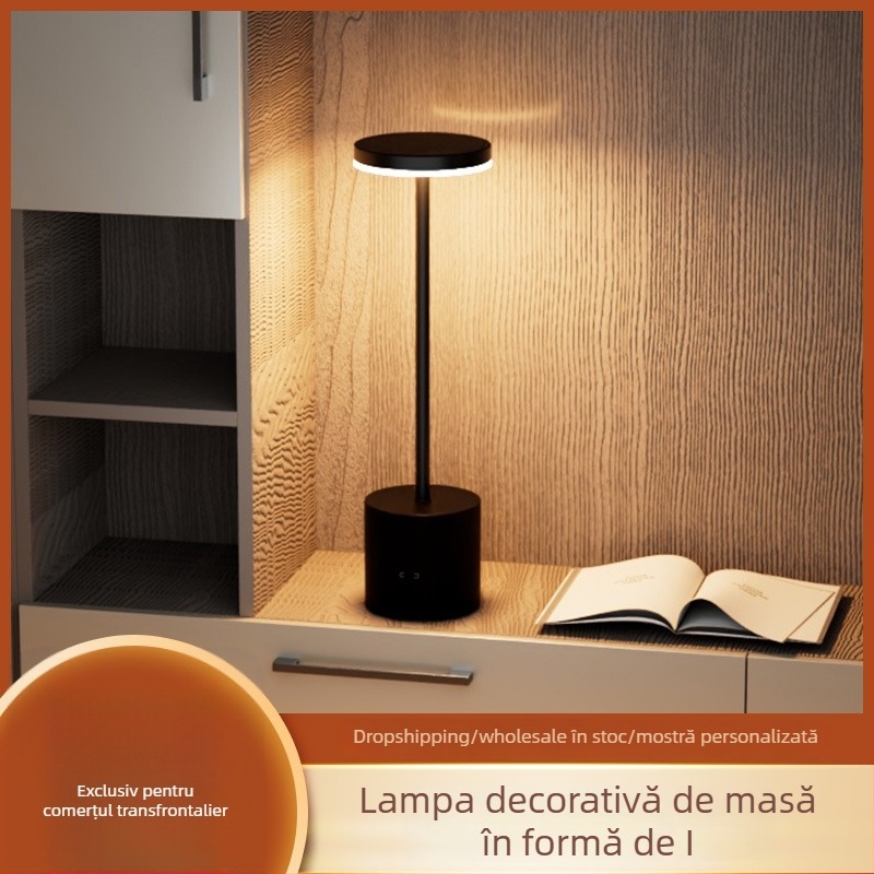 Lampă de birou în formă de I, construcție metalică, control prin atingere, tensiune ≤36V, certificat CE UE, stil modern minimalist